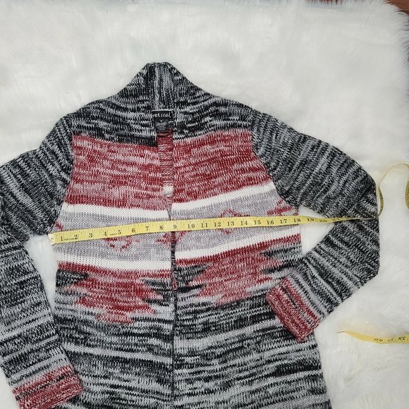 Wet Seal Open Cardigan Long Sleeve Sweater Black Red White Aztec Size Medium - Picture 4 of 6